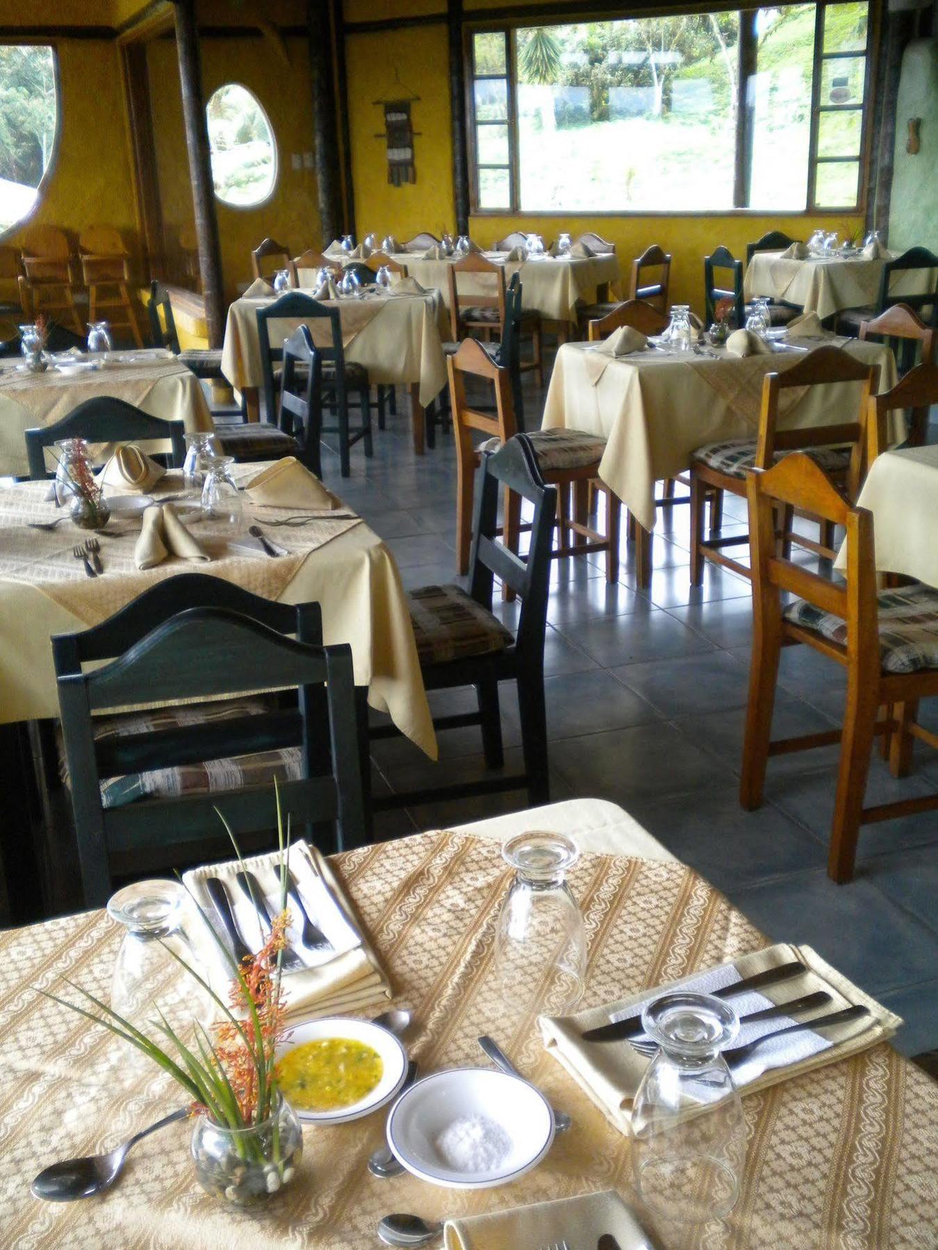 Hosteria "El Encanto" San Miguel de los Bancos 外观 照片