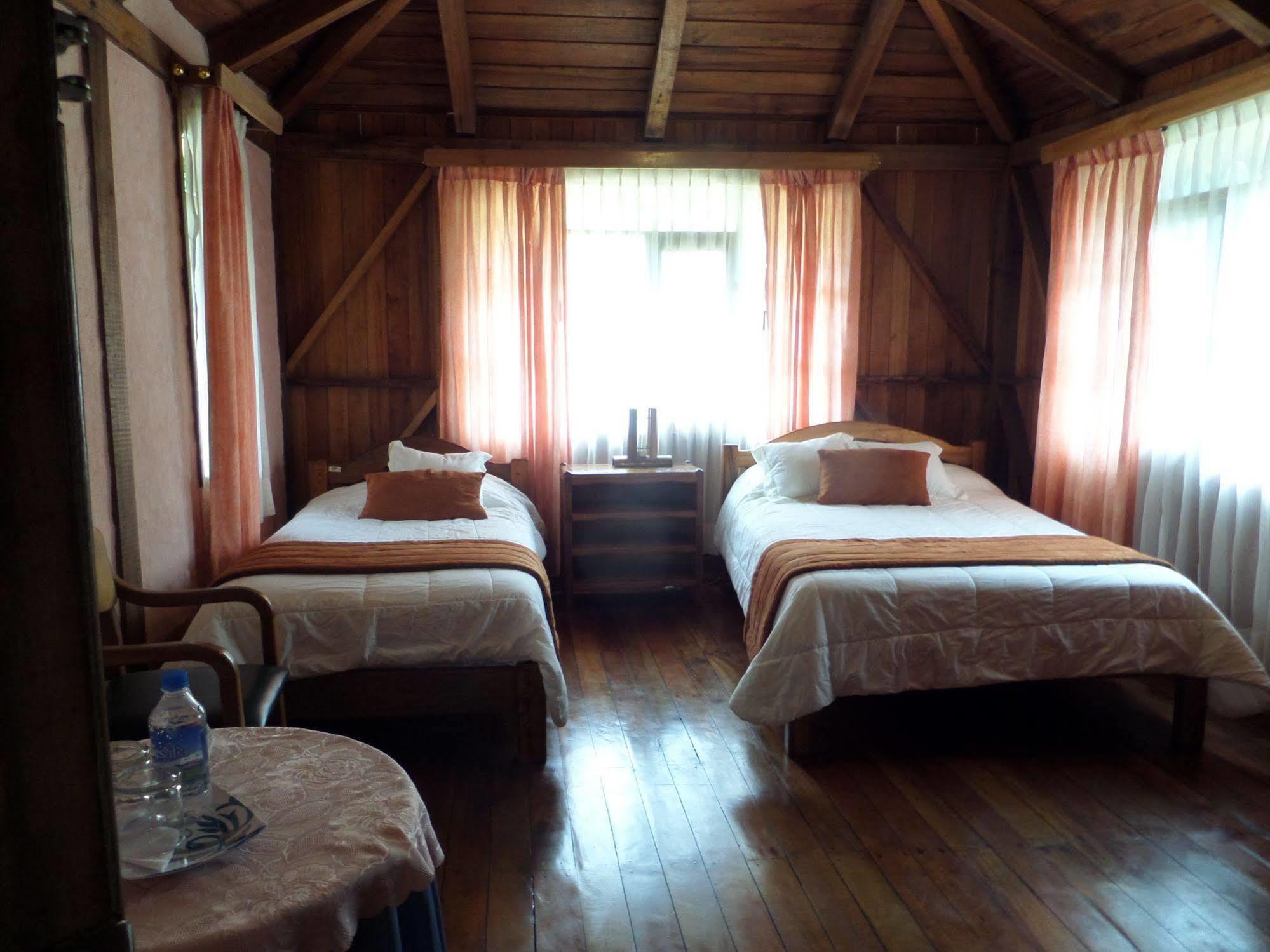 Hosteria "El Encanto" San Miguel de los Bancos 外观 照片