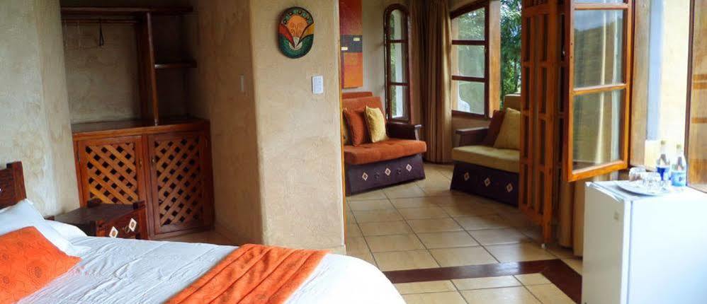 Hosteria "El Encanto" San Miguel de los Bancos 外观 照片